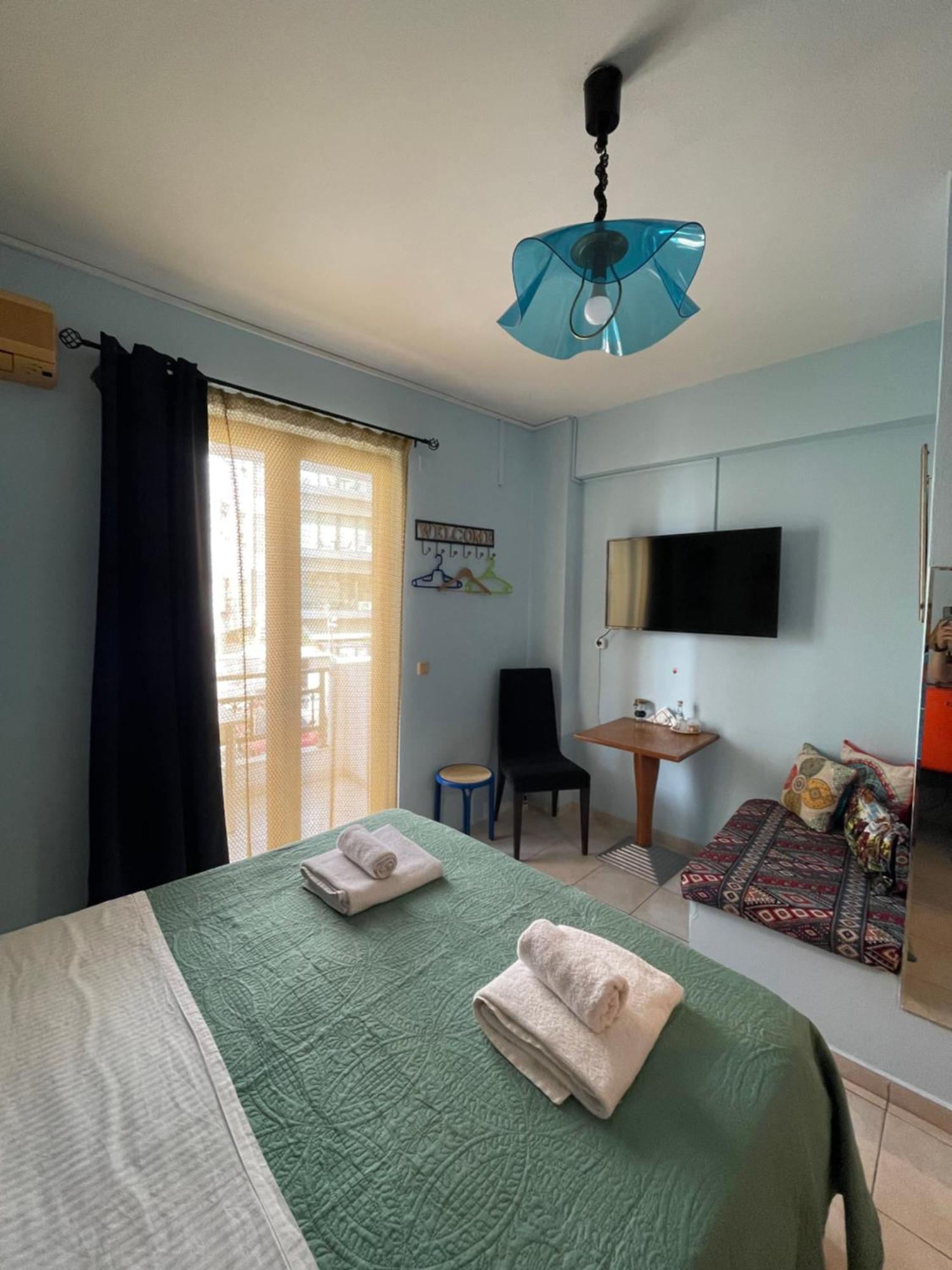 Micro-Studio Heraklion  Luaran gambar
